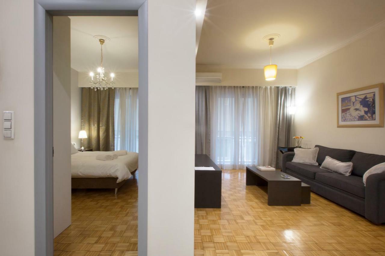 Apartment At Koukaki, 150M From The Metro By Yha アテネ エクステリア 写真